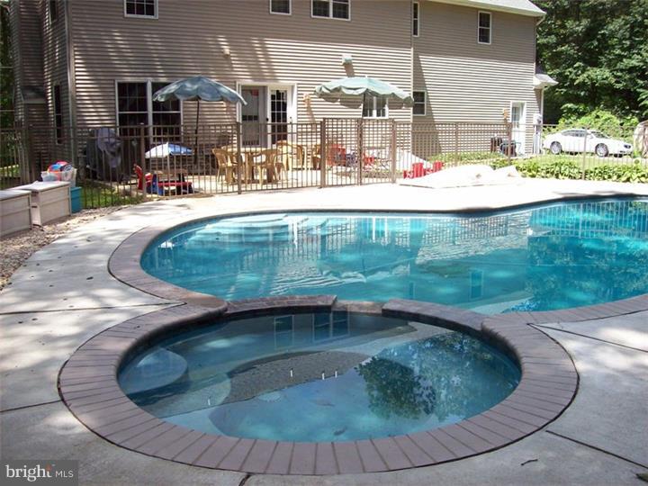257 Groff Road Quarryville, PA 17566 - Photo 3 of 25 Pool