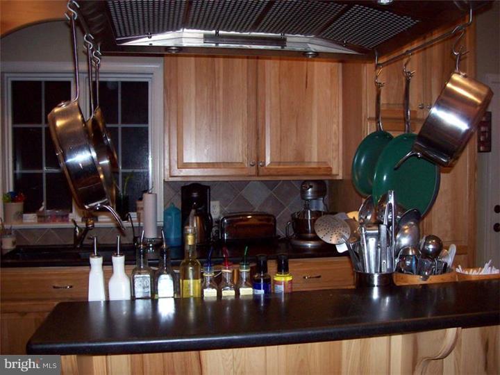 257 Groff Road Quarryville, PA 17566 - Photo 10 of 25 Kitchen