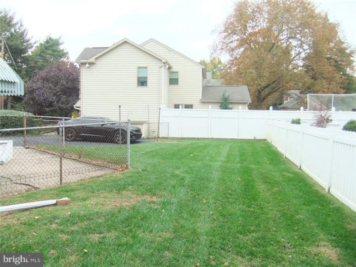 1 South Britton Road Springfield, PA 19064 - Photo 17 of 21