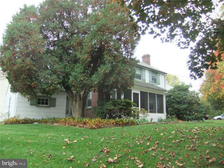 1 South Britton Road Springfield, PA 19064 - Photo 4 of 21