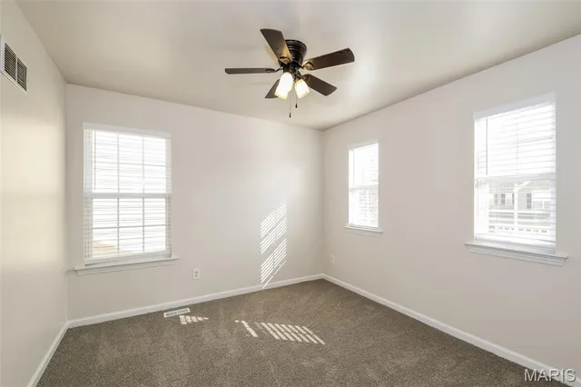 $2,415 | 3105 Sequoia Drive, Unit 3105, St. Peters, MO 63376