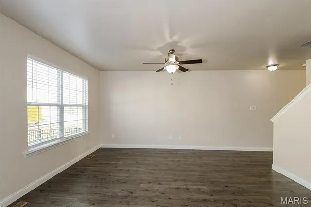 $2,415 | 3105 Sequoia Drive, Unit 3105, St. Peters, MO 63376