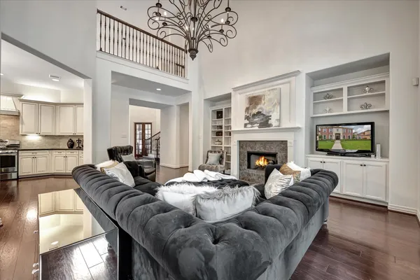 $999,000 | 15026 Blossom Bay Drive, Houston, TX 77059