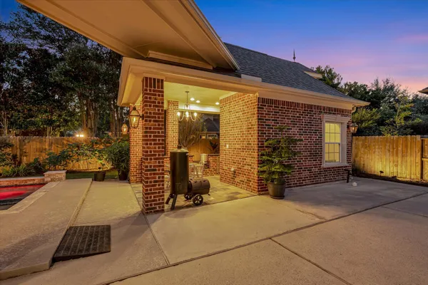 $999,000 | 15026 Blossom Bay Drive, Houston, TX 77059