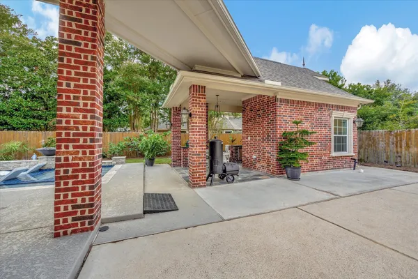 $999,000 | 15026 Blossom Bay Drive, Houston, TX 77059