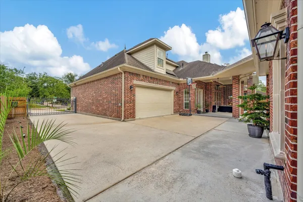 $999,000 | 15026 Blossom Bay Drive, Houston, TX 77059