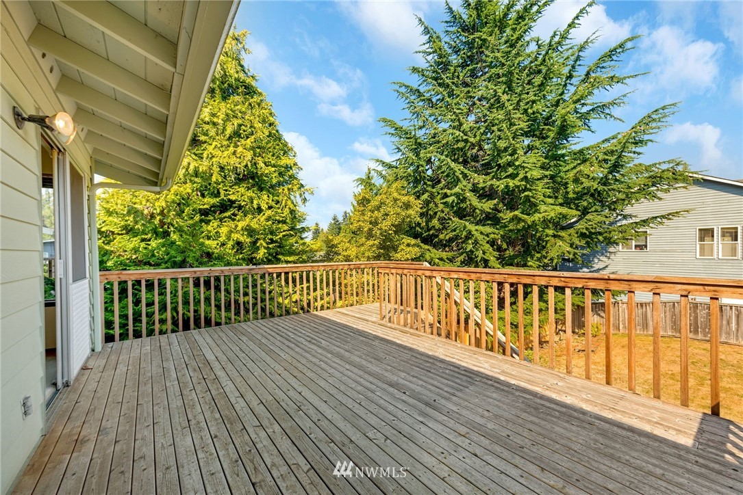729 13th Way Southwest Edmonds, WA 98020 - Photo 19 of 20 Gallery Image 19