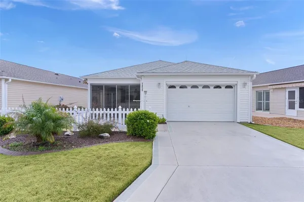 $290,000 | 1808 Hallandale Lane, The Villages, FL 32162