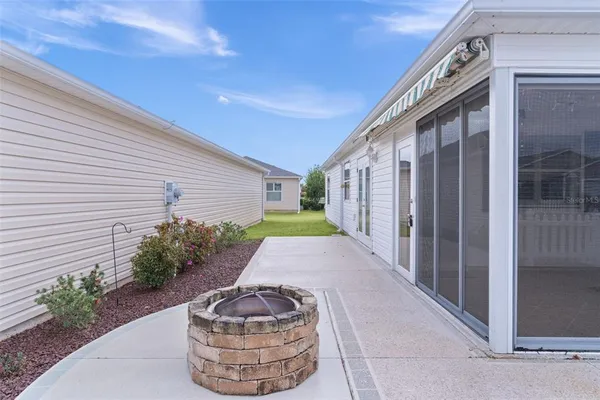 $290,000 | 1808 Hallandale Lane, The Villages, FL 32162