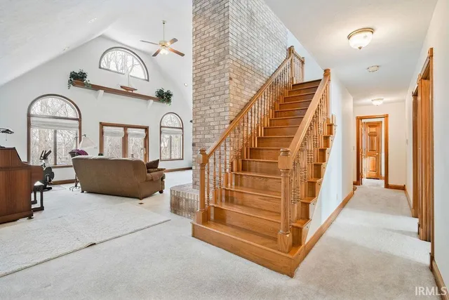 $575,000 | 12208 County Rd West 00 N South, Russiaville, IN 46979