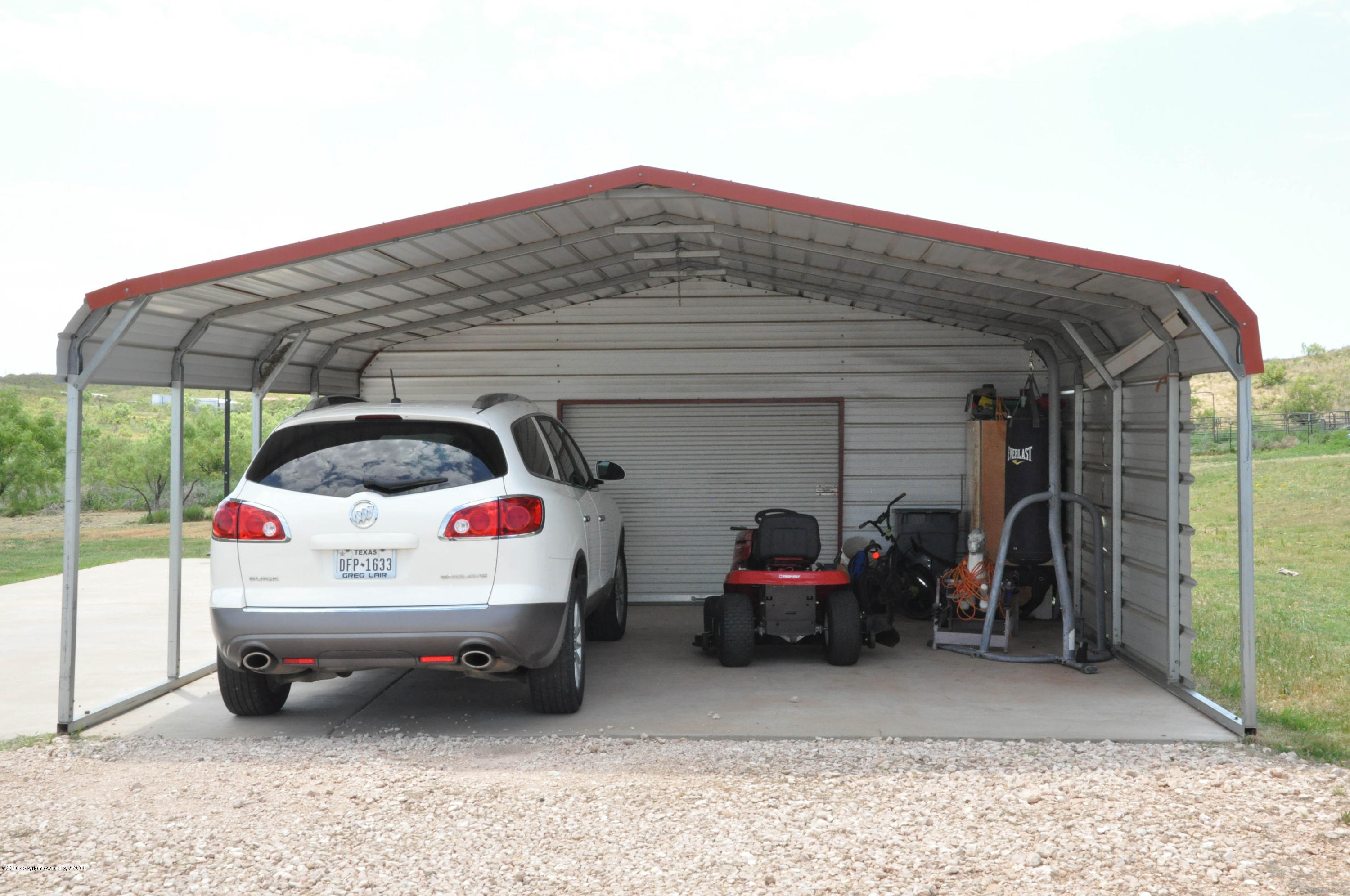 12301 Headquarters Road Amarillo, TX 79124 - Photo 18 of 32 Carport