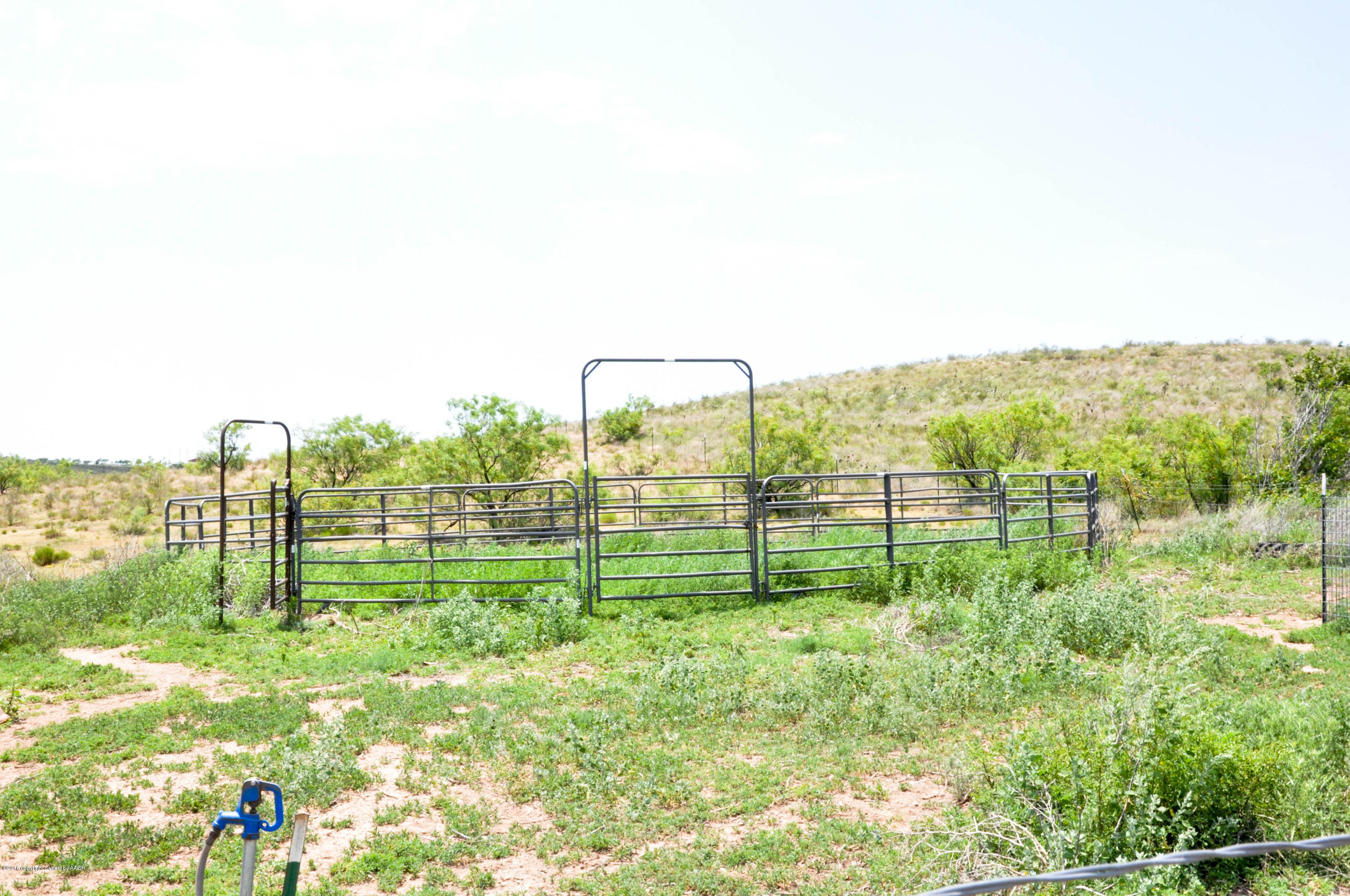 12301 Headquarters Road Amarillo, TX 79124 - Photo 26 of 32 Round Pen