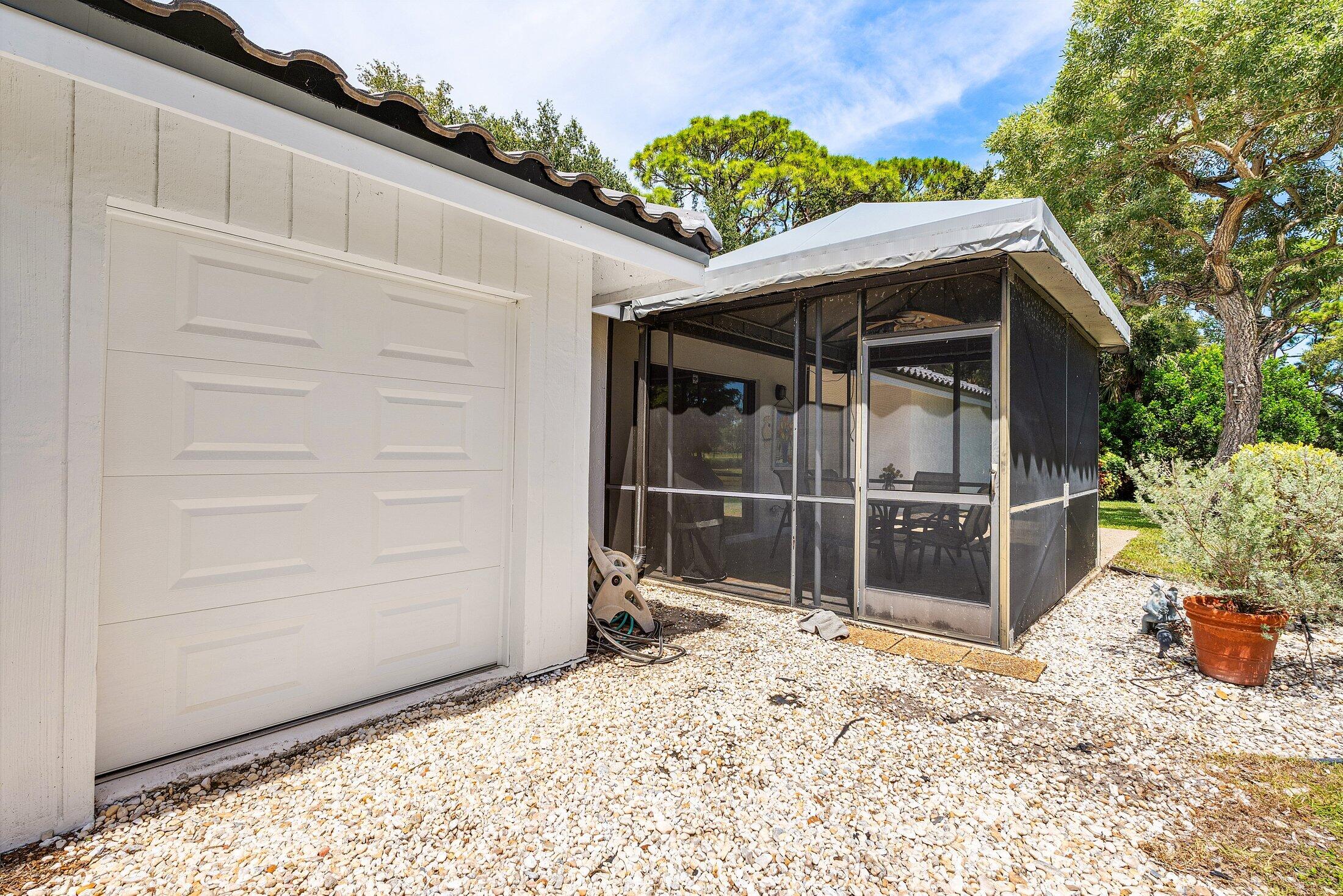 56 Woods Lane Boynton Beach, FL 33436 - Photo 39 of 77 046-56WoodsLane-BoyntonBeach-FL-33436-SM