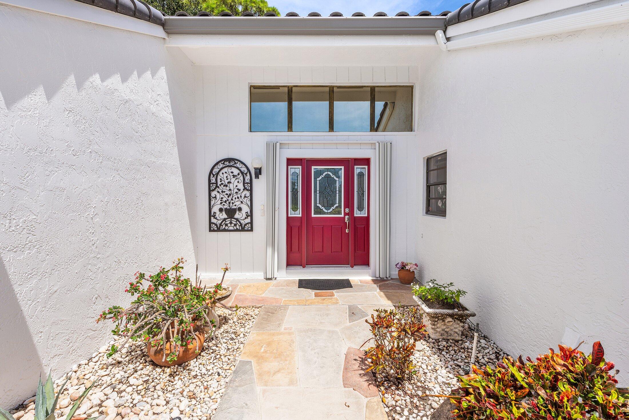 56 Woods Lane Boynton Beach, FL 33436 - Photo 4 of 77 006-56WoodsLane-BoyntonBeach-FL-33436-SM