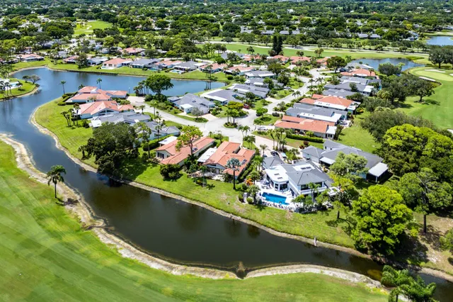 $549,900 | 56 Woods Lane, Boynton Beach, FL 33436