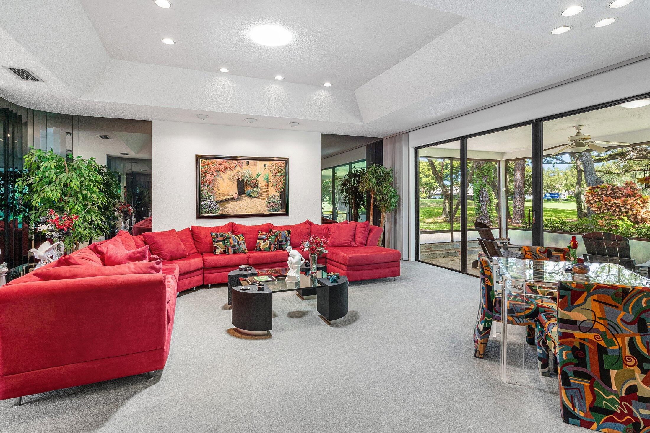 56 Woods Lane Boynton Beach, FL 33436 - Photo 9 of 77 023-56WoodsLane-BoyntonBeach-FL-33436-SM