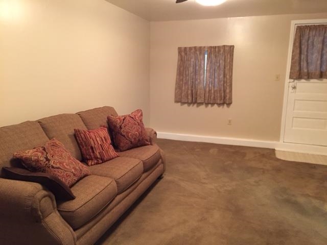 1151 St George Road Evansville, IN 47711 - Photo 4 of 25 Gallery Image 4