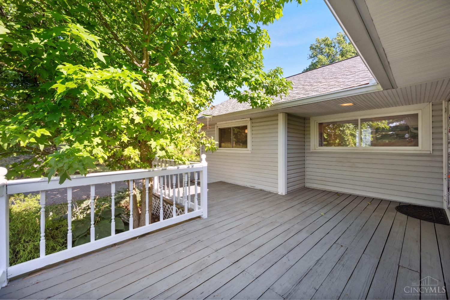 1062 Locust Corner Road Cincinnati, OH 45245 - Photo 28 of 35 Gallery Image 28