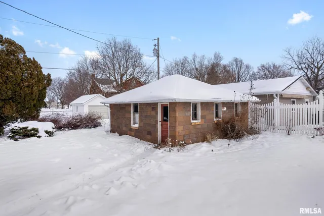 $140,000 | 202 West Williams Street, Atkinson, IL 61235