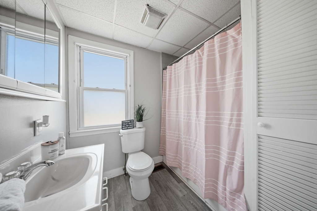 540 Armory Street Springfield, MA 01104 - Photo 24 of 28