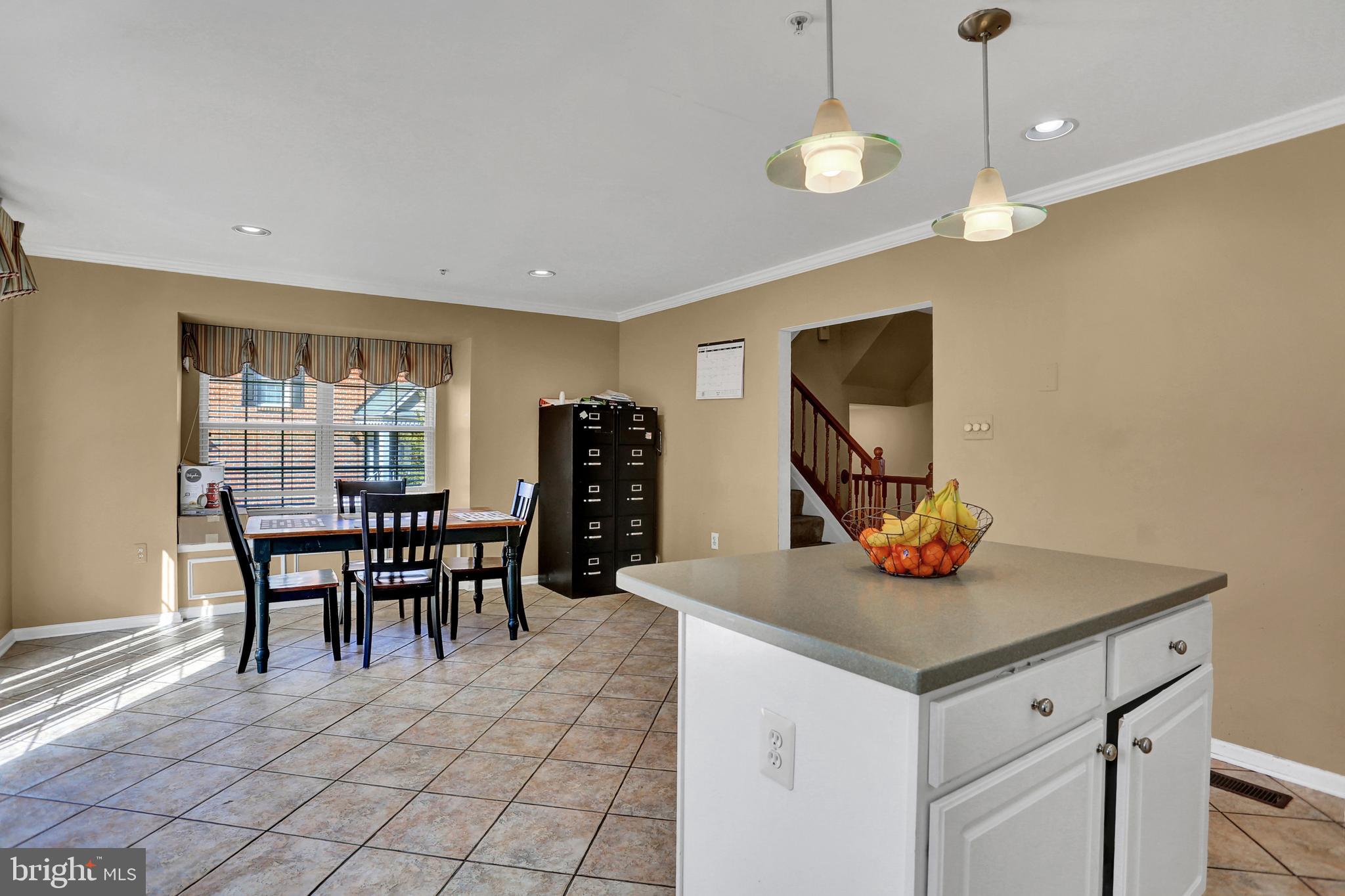 4712 Ashforth Way Owings Mills, MD 21117 - Photo 9 of 38 Large eat-in Kitchen and Breakfast Room