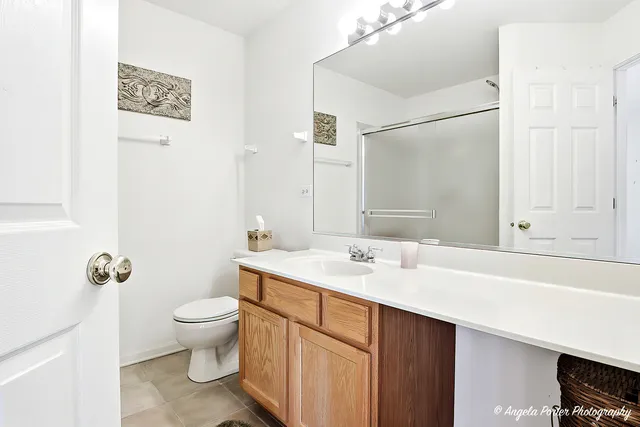 $275,000 | 548 New Haven Drive, Unit 548, Cary, IL 60013