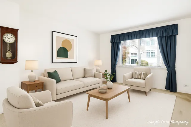 $275,000 | 548 New Haven Drive, Unit 548, Cary, IL 60013