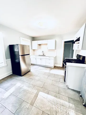 $3,400 | 55 Thetford Avenue, Unit 1, Boston, MA 02124