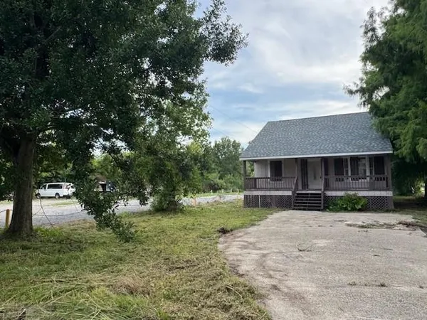 $70,000 | 201 West 194th Street, Galliano, LA 70354