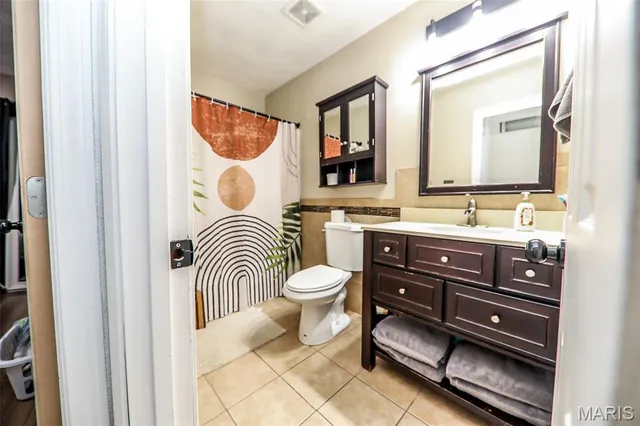 $184,500 | 413 Greenwood Place, Collinsville, IL 62234