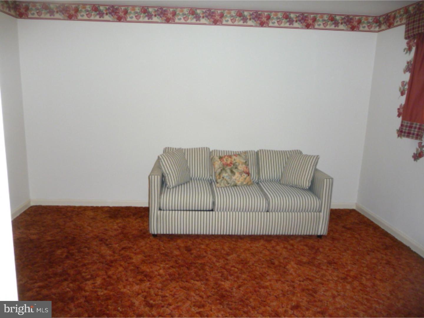 2129 Winthrop Road Huntingdon Valley, PA 19006 - Photo 21 of 25 Bedroom 4