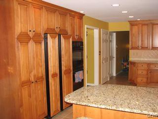 2063 Hilltop Road Bethlehem, PA 18015 - Photo 8 of 33 Gallery Image 8