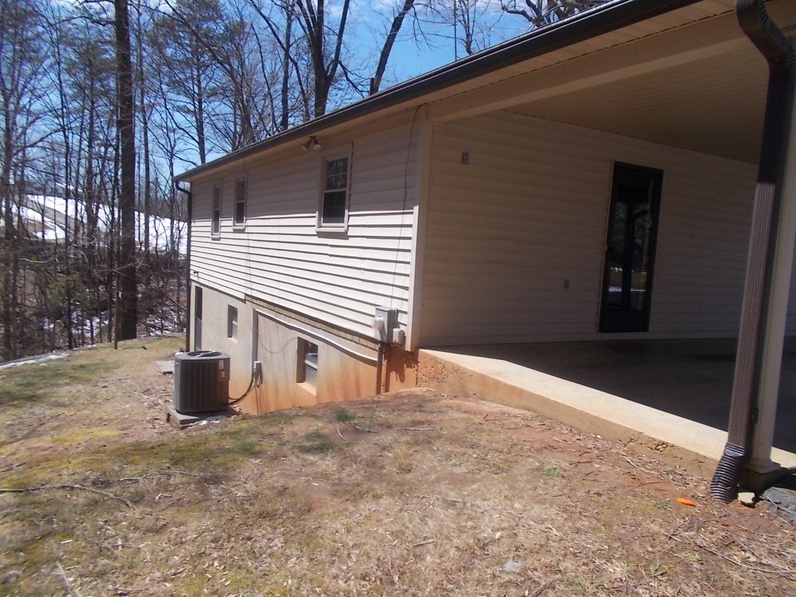 3276 Oak Level Road Bassett, VA 24055 - Photo 10 of 37 DSCN7074