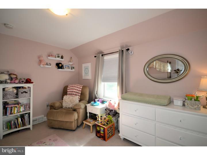 16 Woodbine Road Havertown, PA 19083 - Photo 12 of 20 Bedroom 3