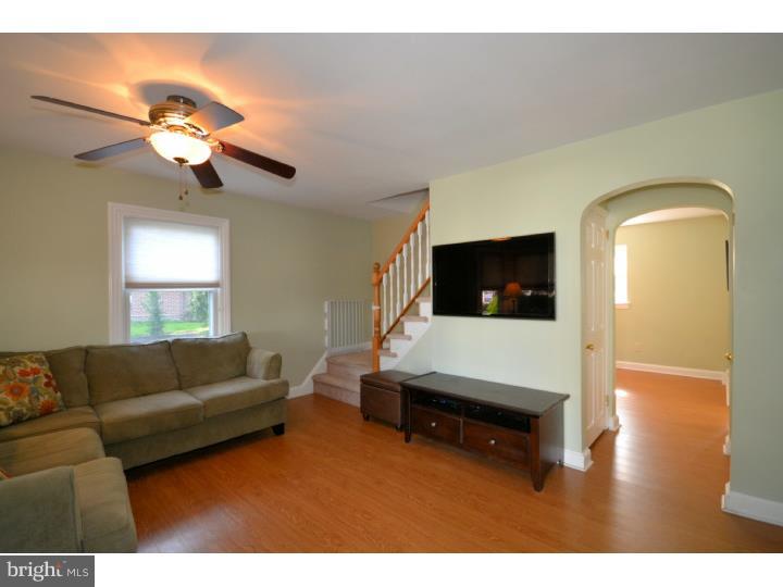 16 Woodbine Road Havertown, PA 19083 - Photo 3 of 20 Living Room