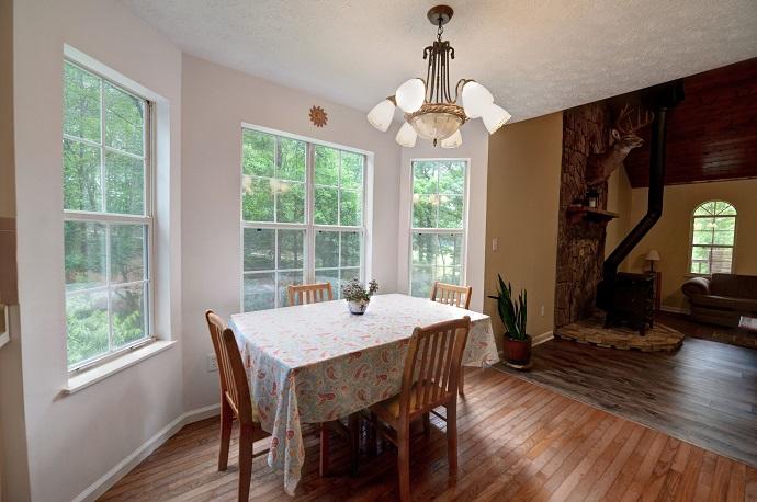 3322 Cranmore Cove Road Dayton, TN 37321 - Photo 4 of 28 4-3322 cranmore cove dining