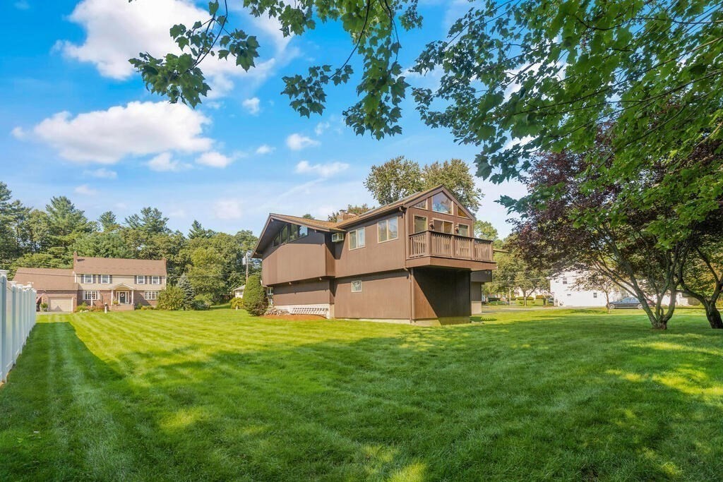 86 Beaver Road Reading, MA 01867 - Photo 29 of 32 Gallery Image 29