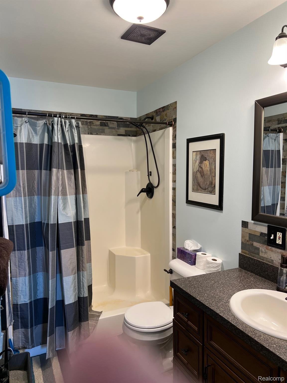 3159 East Burnside Road North Branch, MI 48461 - Photo 13 of 24 IMG_1242.jpg