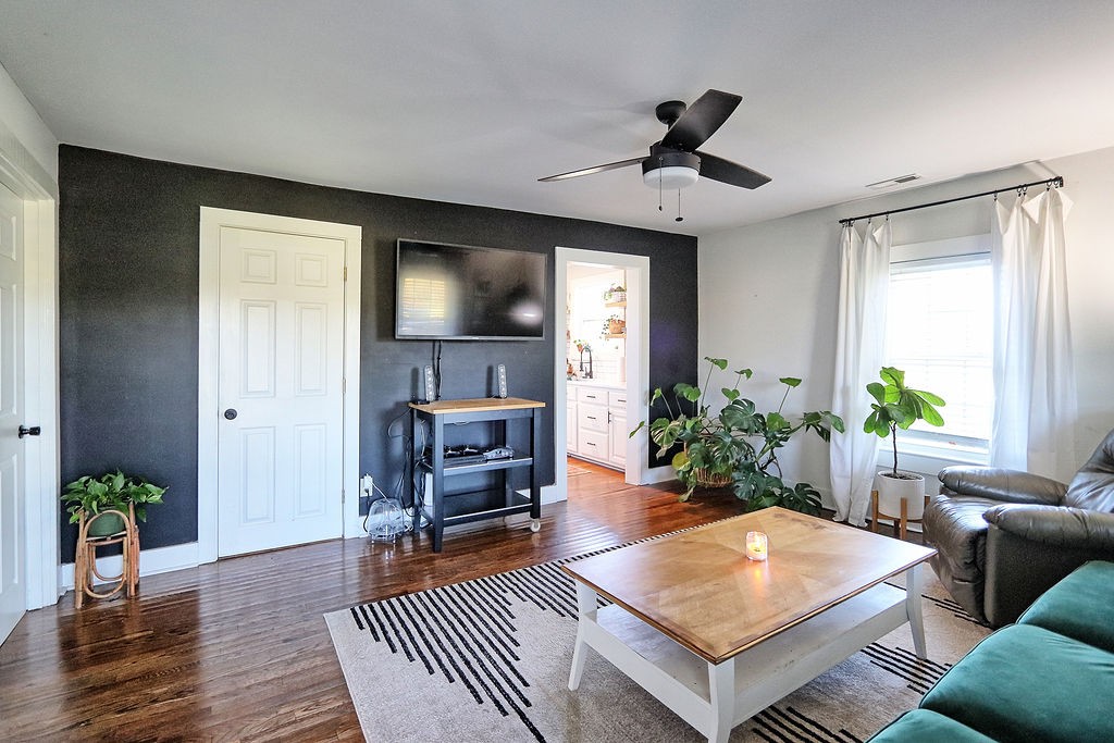 435 Canaan Road Columbia, TN 38401 - Photo 5 of 27 a living room with furniture and wooden floor