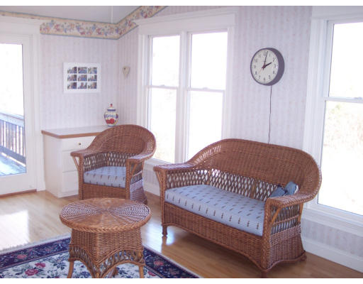 6 Barbara Road Hopkinton, MA 01748 - Photo 11 of 24 Gallery Image 11