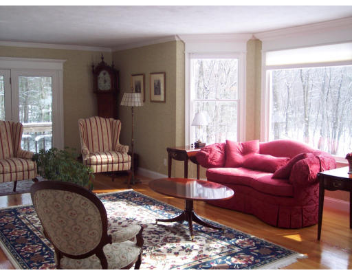 6 Barbara Road Hopkinton, MA 01748 - Photo 20 of 24 Gallery Image 20