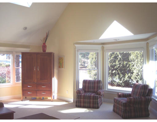 6 Barbara Road Hopkinton, MA 01748 - Photo 7 of 24 Gallery Image 7