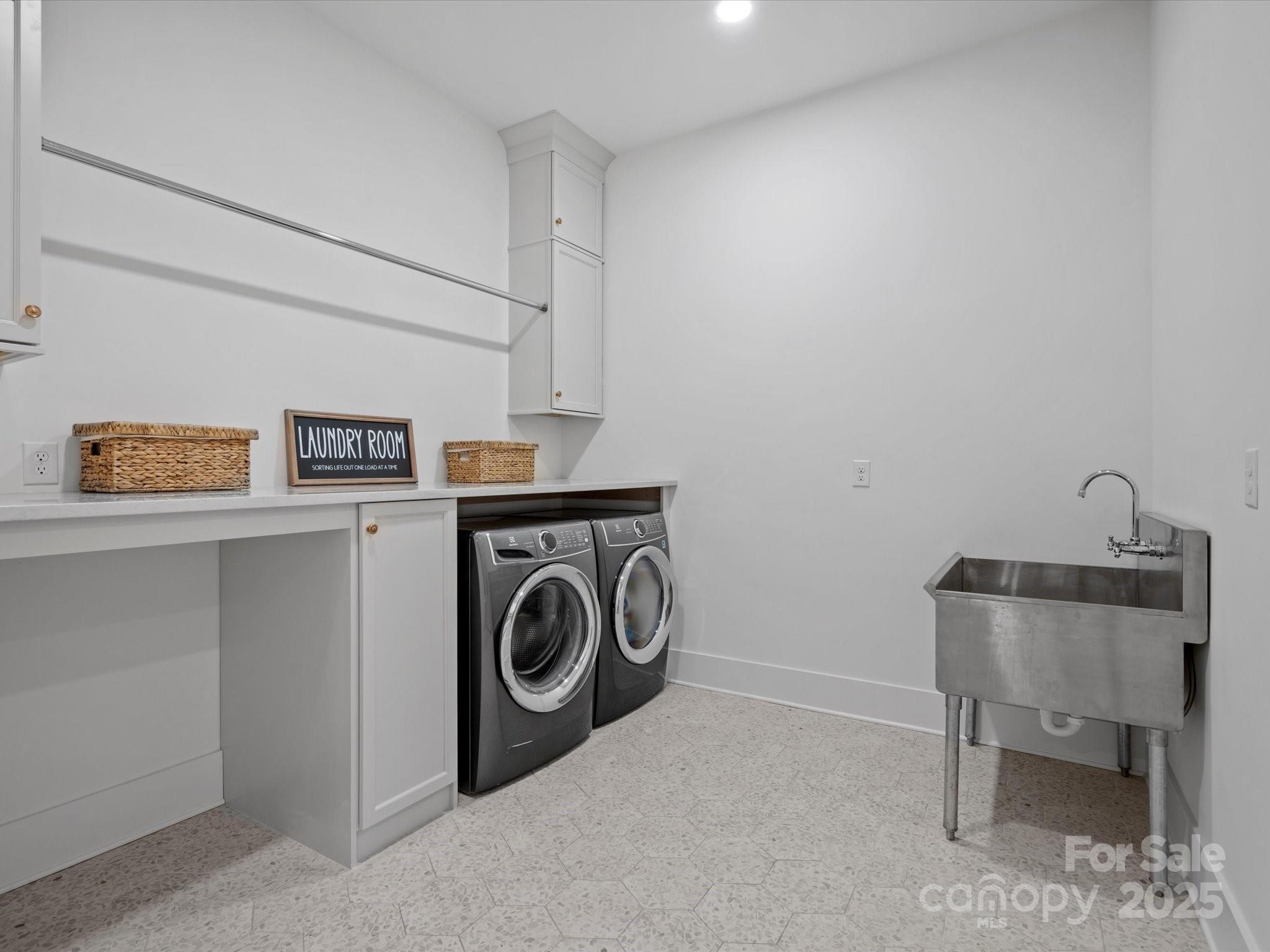 2370 Bridgewater Road Rock Hill, SC 29730 - Photo 26 of 47 a utility room with dryer and washer