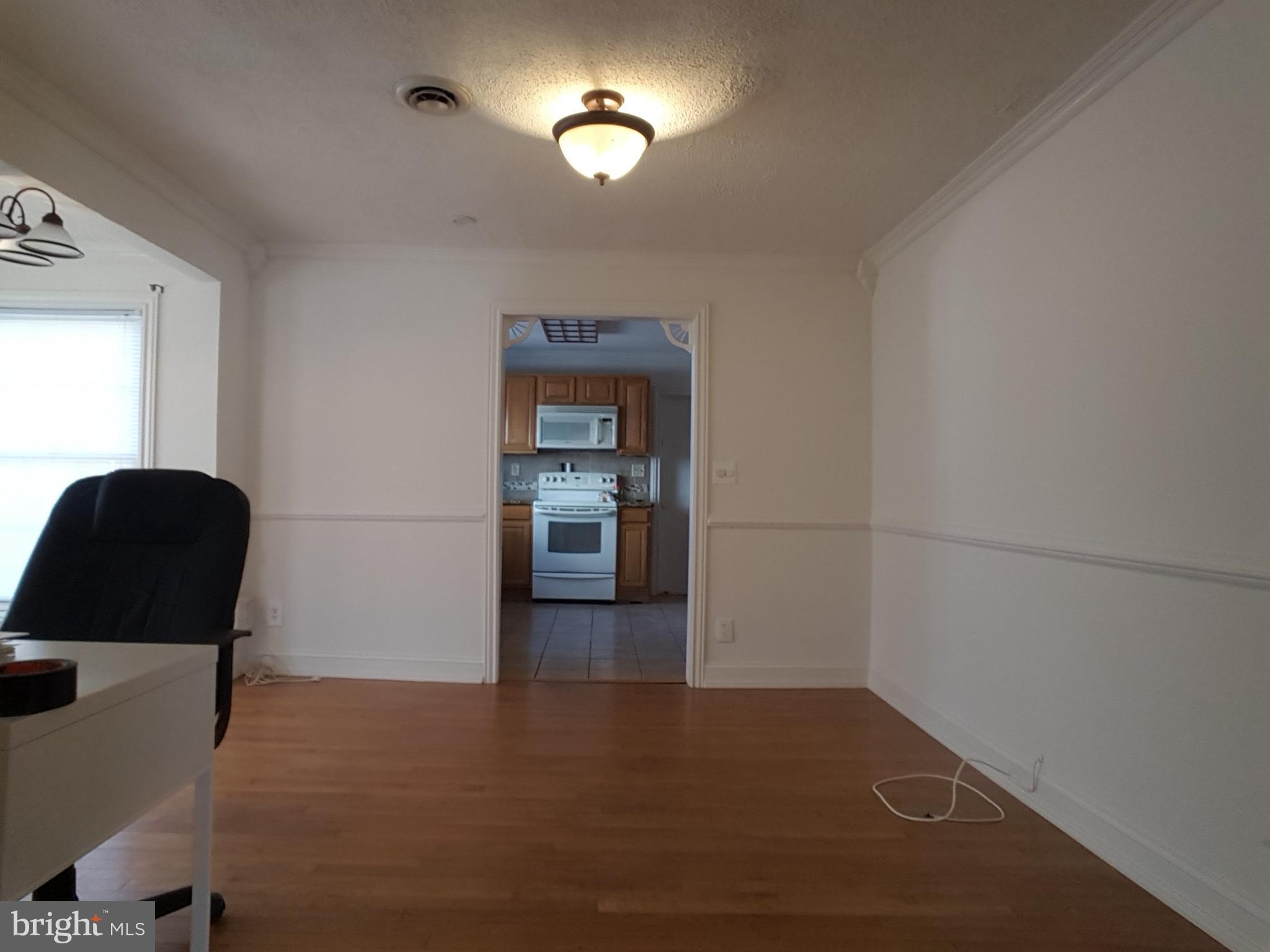 5904 Berwyn Road Berwyn Heights, MD 20740 - Photo 8 of 19 Dining Room