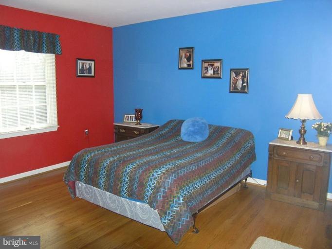 10010 Ellis Road Manassas, VA 20111 - Photo 14 of 26 Bedroom #5