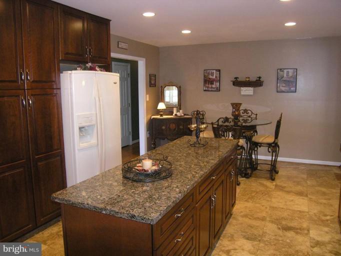 10010 Ellis Road Manassas, VA 20111 - Photo 7 of 26 Kitchen #2