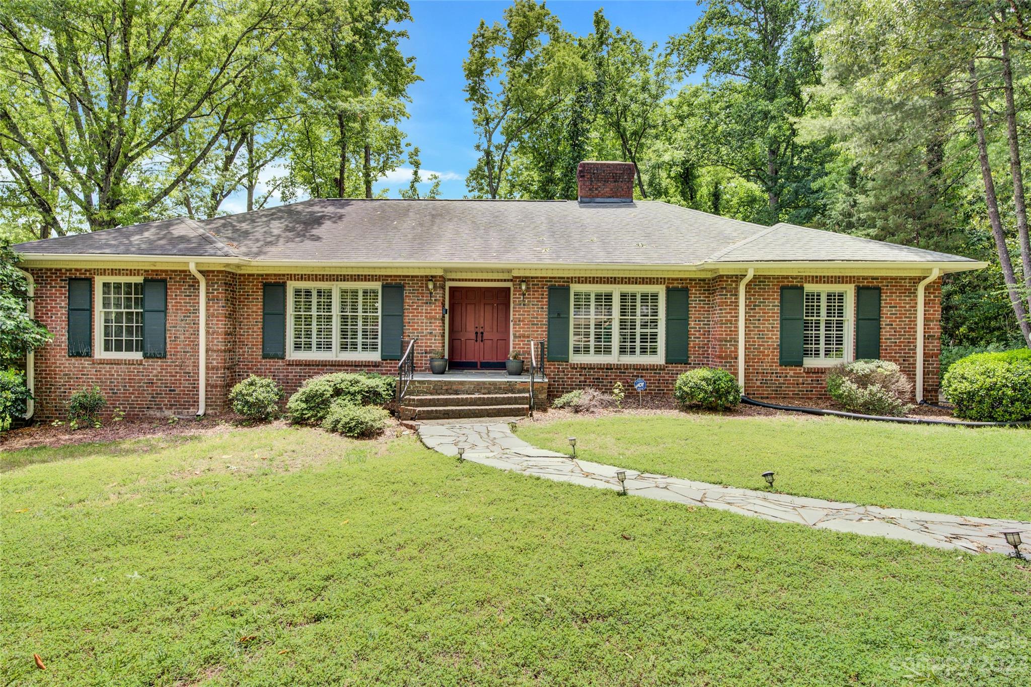 3608 Table Rock Road Charlotte, NC 28226 - Photo 1 of 16 Gallery Image 1