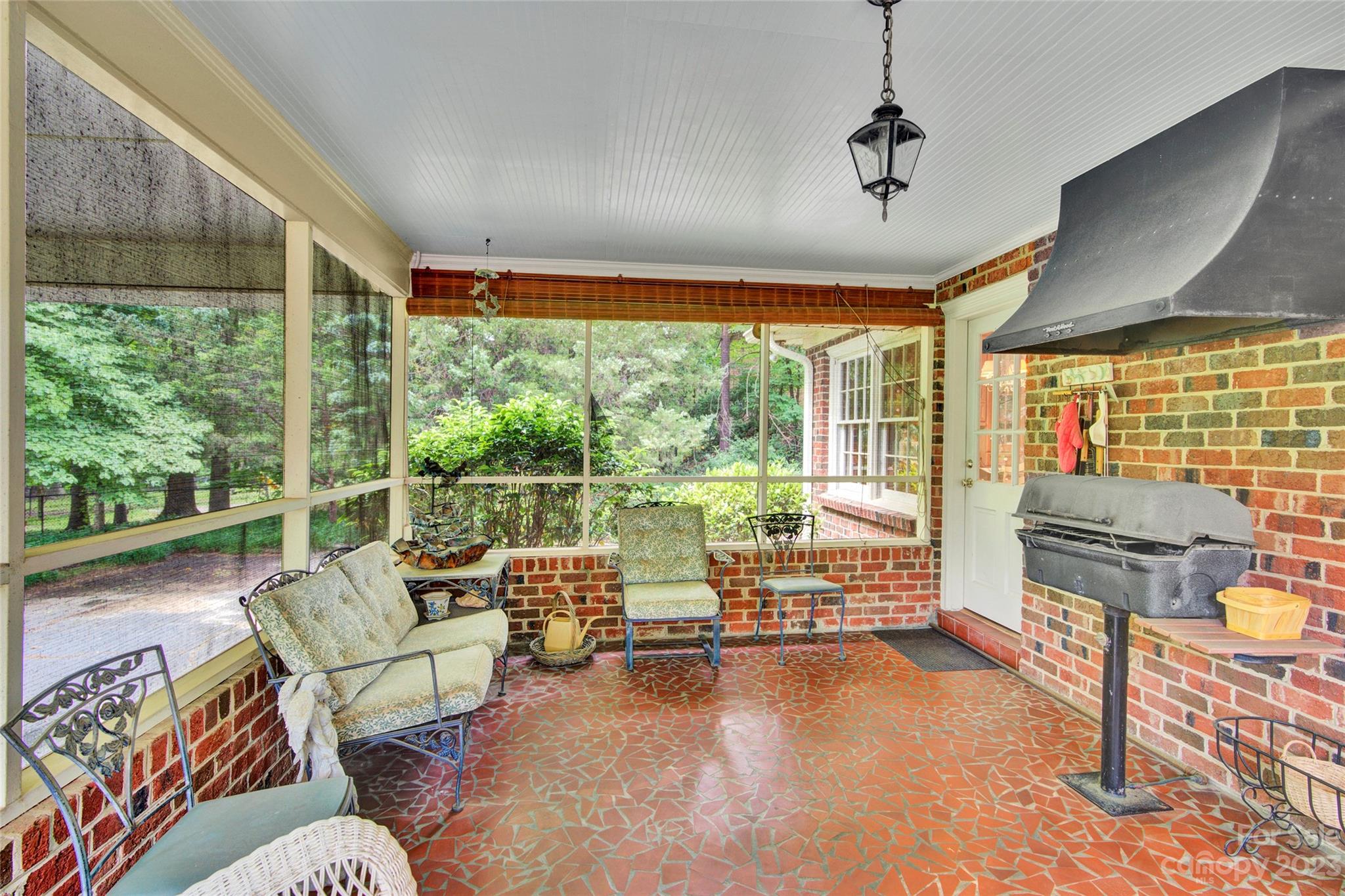 3608 Table Rock Road Charlotte, NC 28226 - Photo 15 of 16 Gallery Image 15
