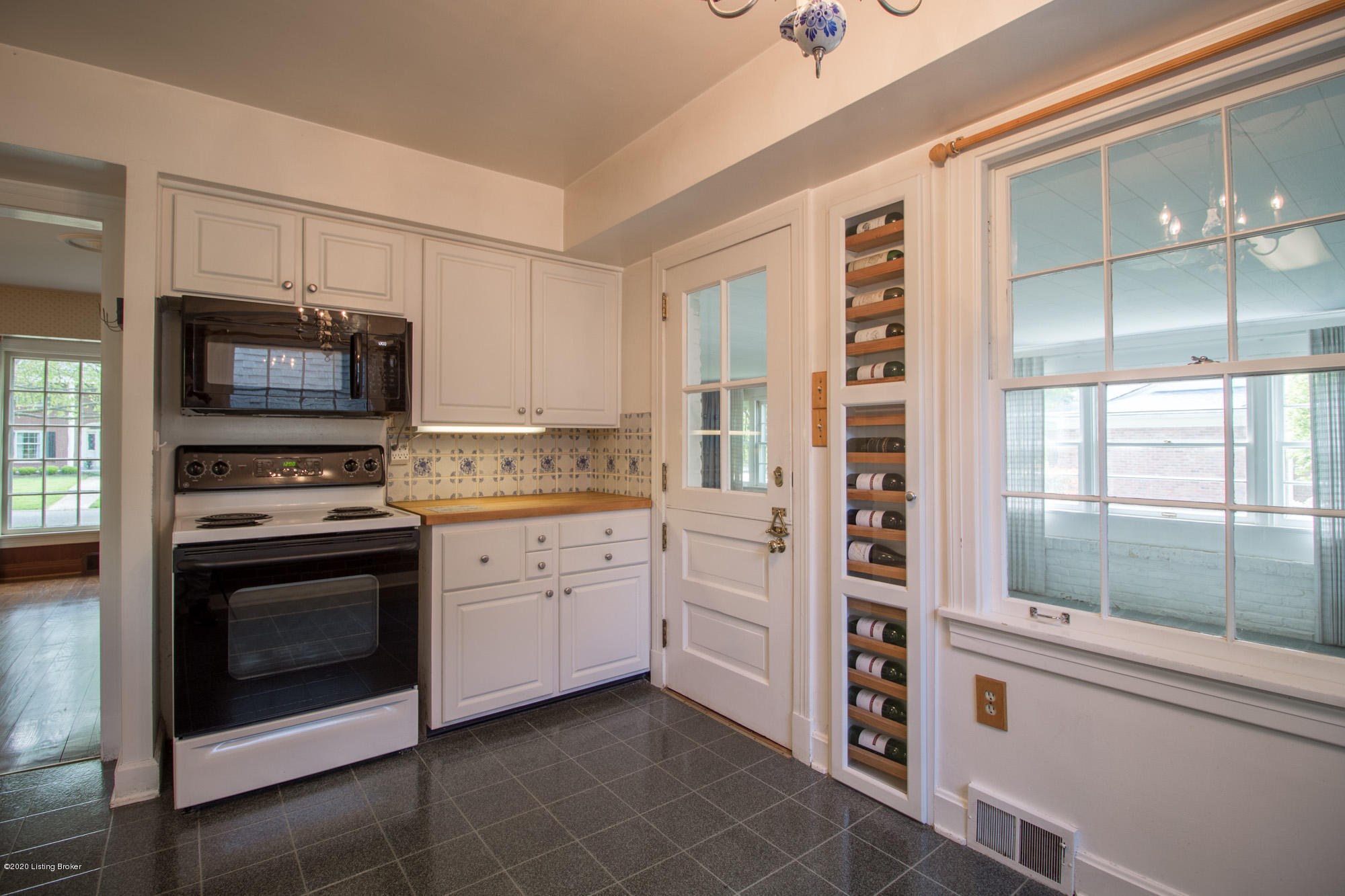 708 Braeview Road Louisville, KY 40206 - Photo 6 of 42 kitchen (4 of 4)