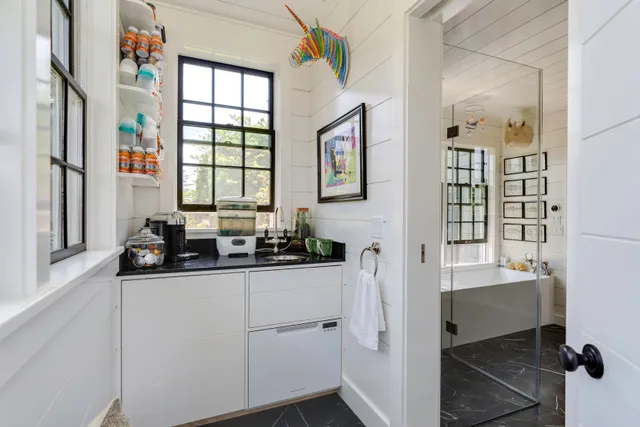 $160,000 | 12 Huntington Lane, Water Mill, NY 11976